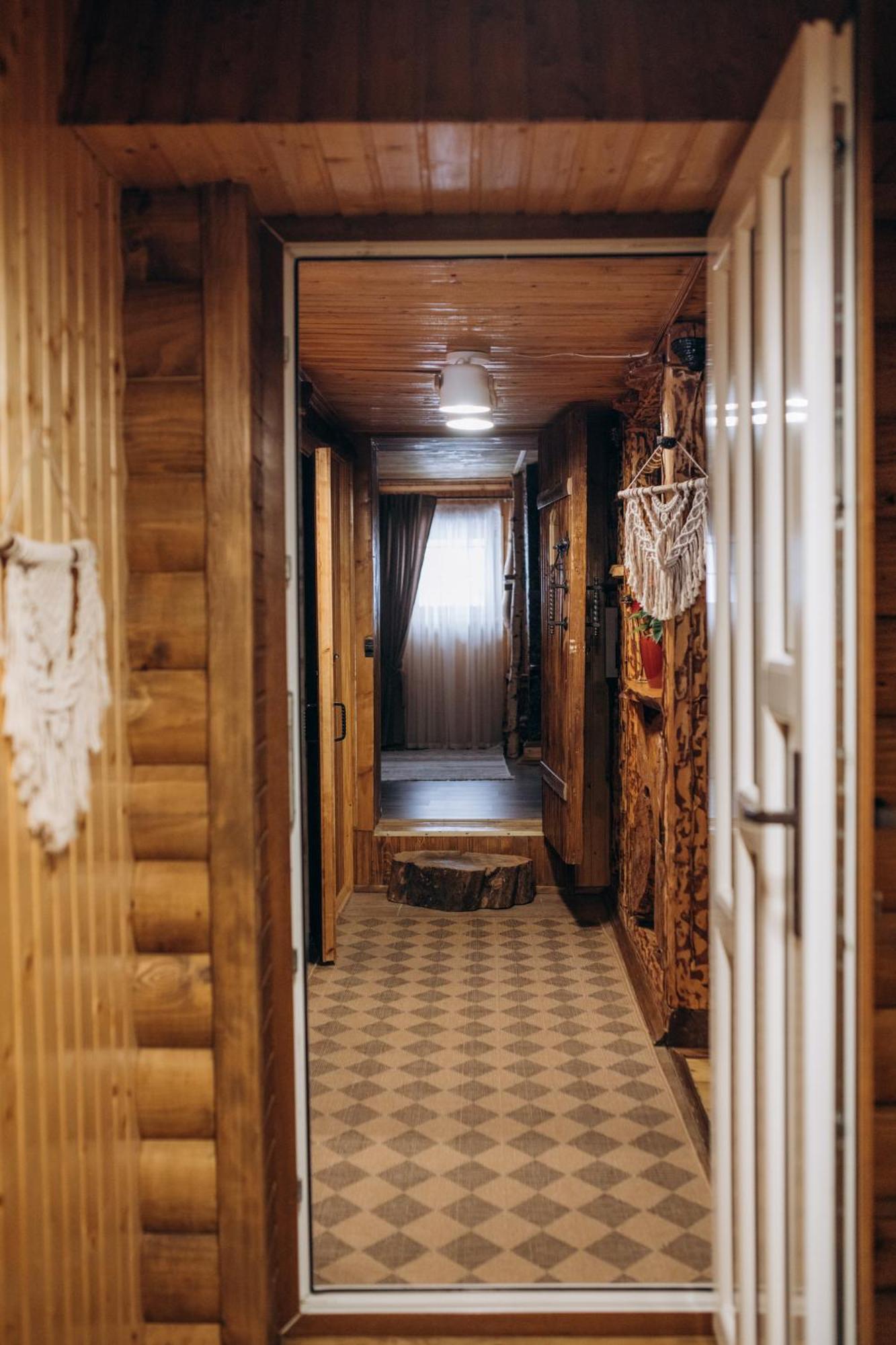 Dolyna Mykolaya Villa Migovo Room photo