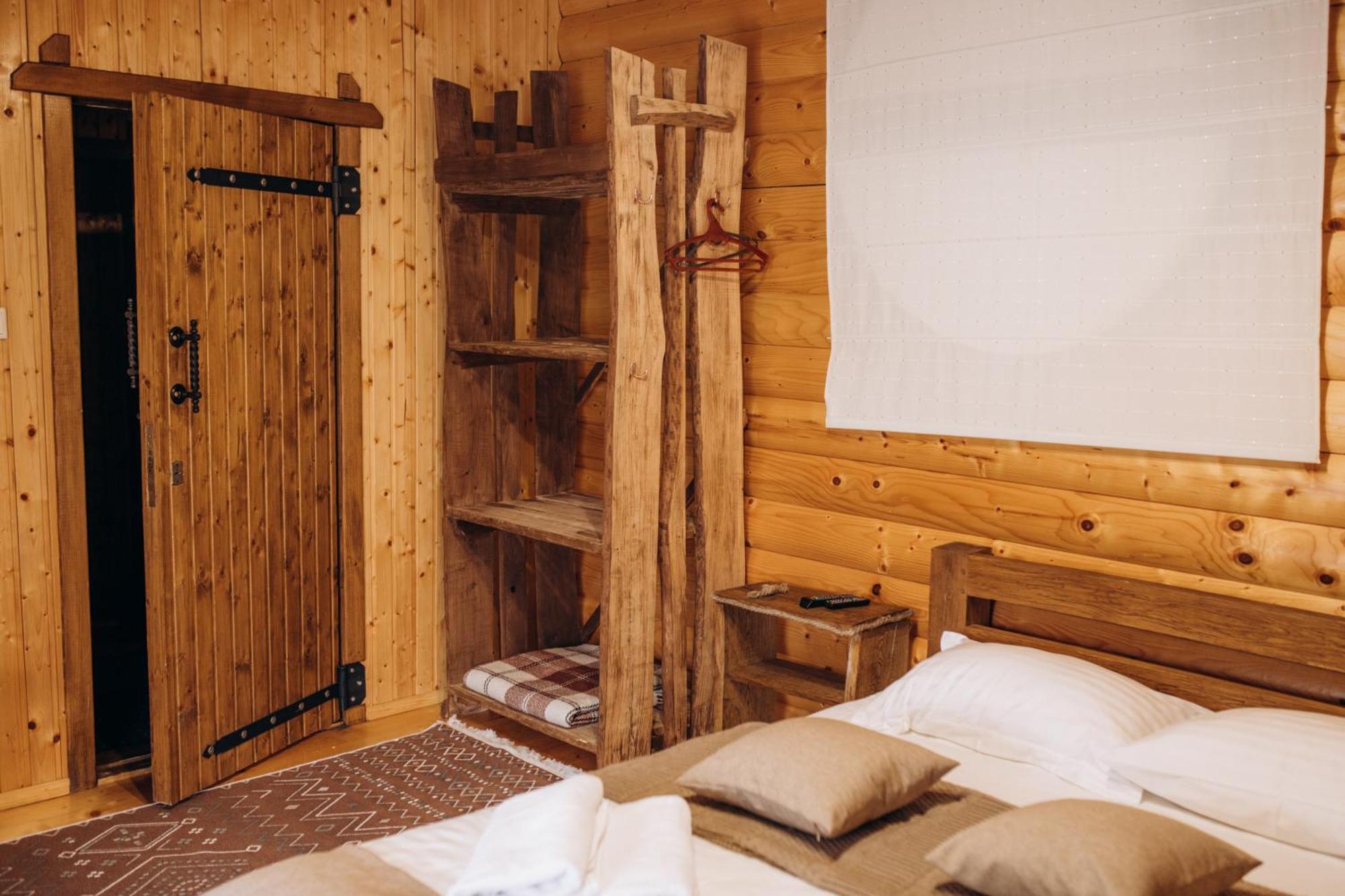 Dolyna Mykolaya Villa Migovo Room photo
