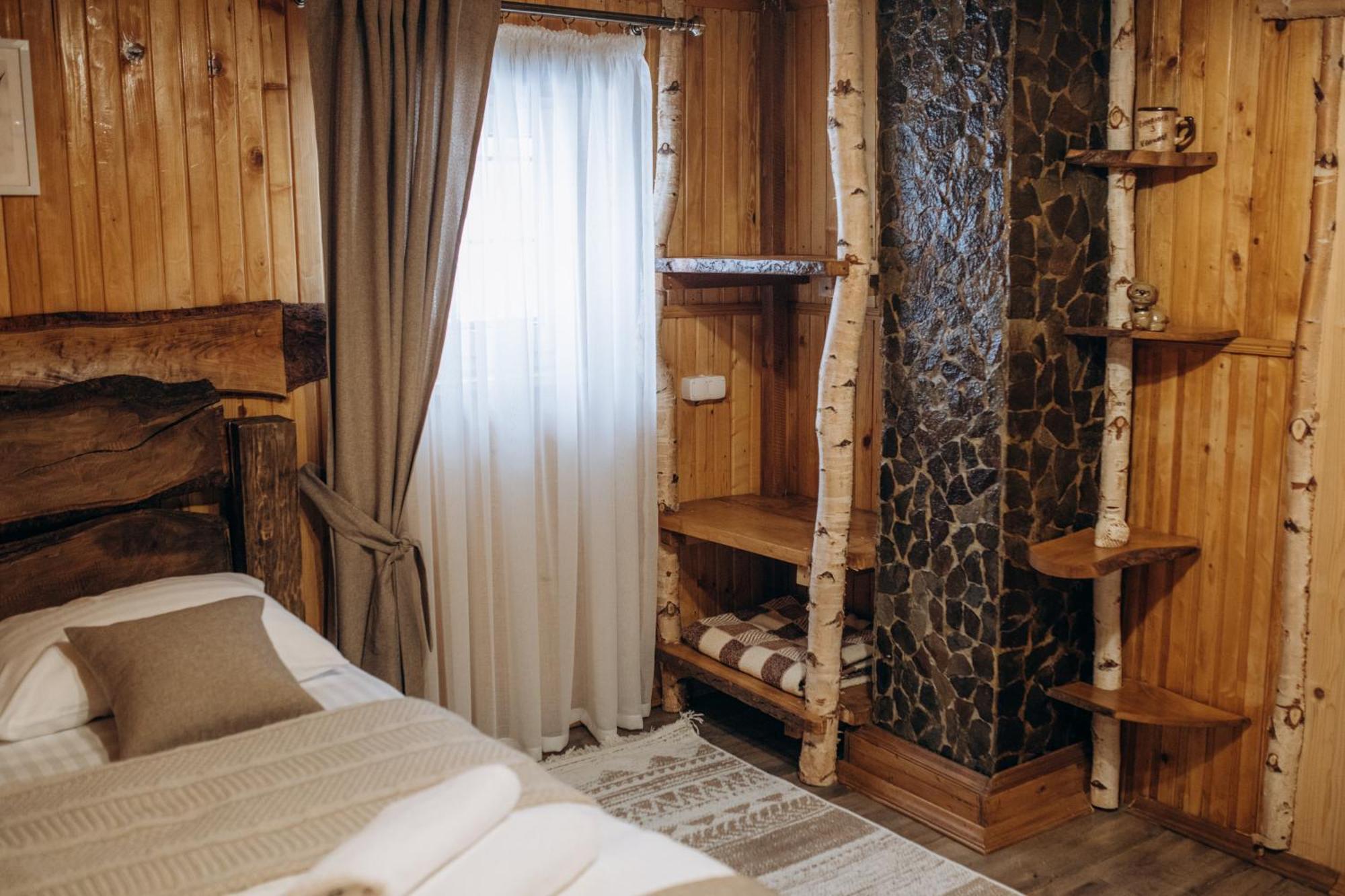 Dolyna Mykolaya Villa Migovo Room photo